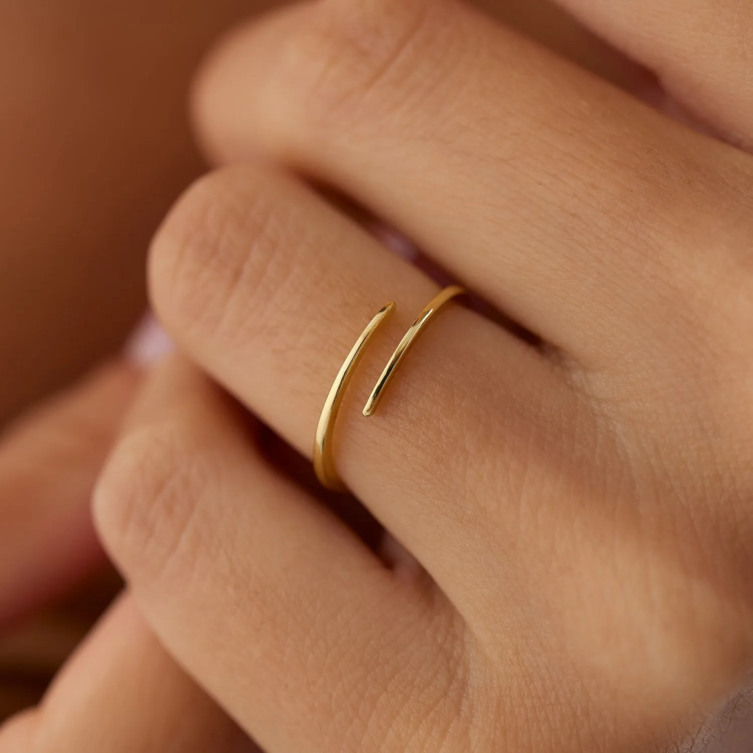 14k Gold Stacking Criss Cross Ring