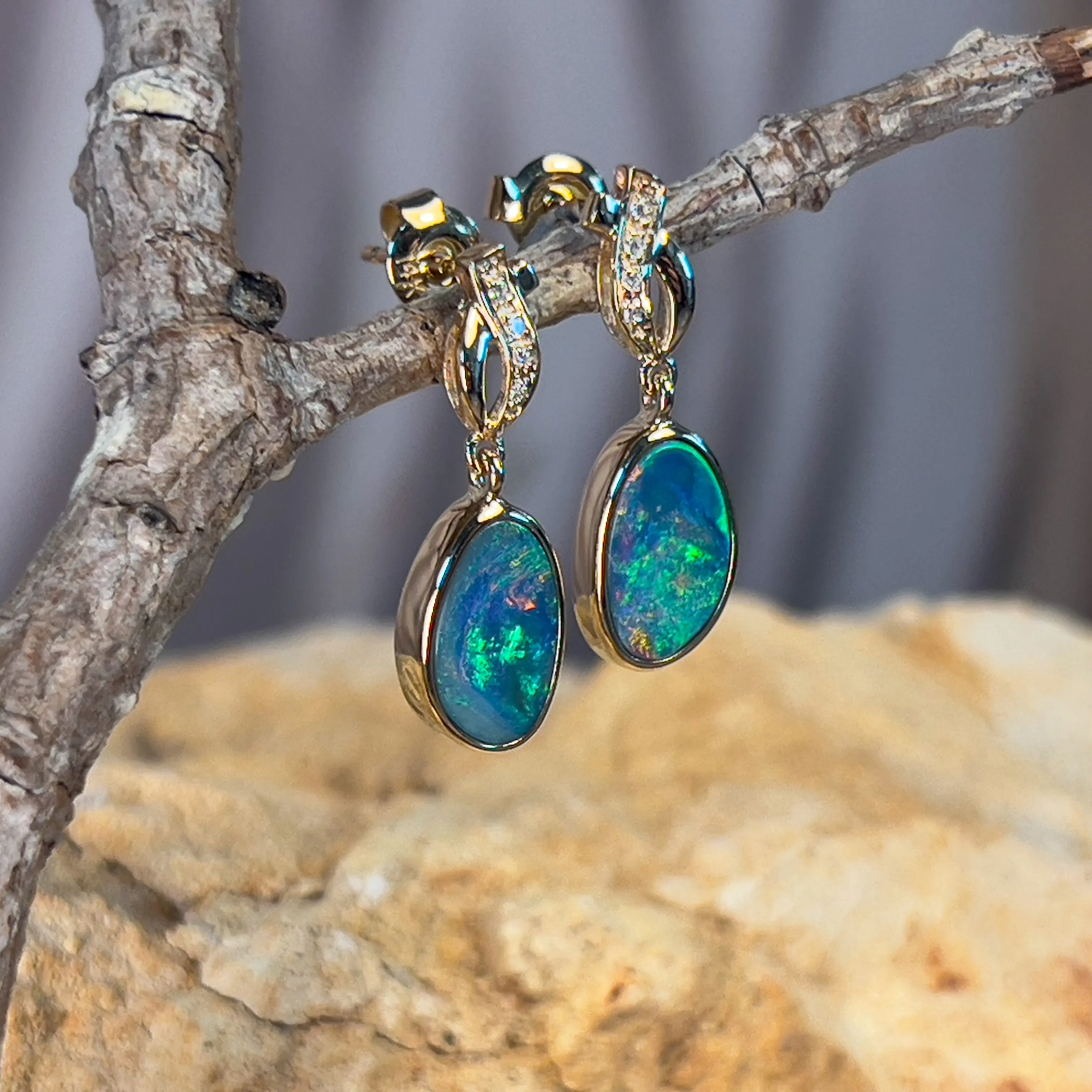 14kt Yellow Gold dangling Opal doublet 2.85ct earrings