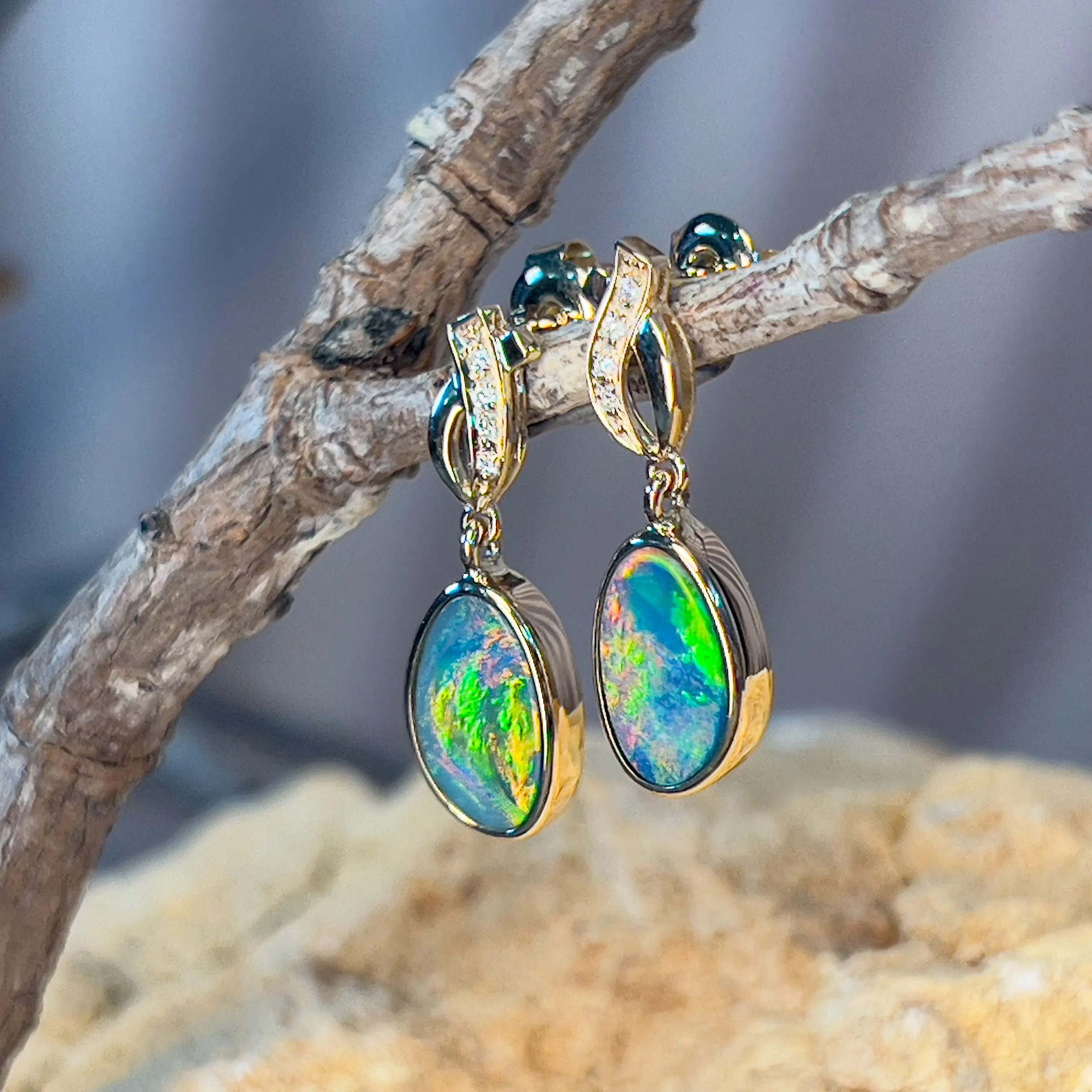 14kt Yellow Gold dangling Opal doublet 2.85ct earrings