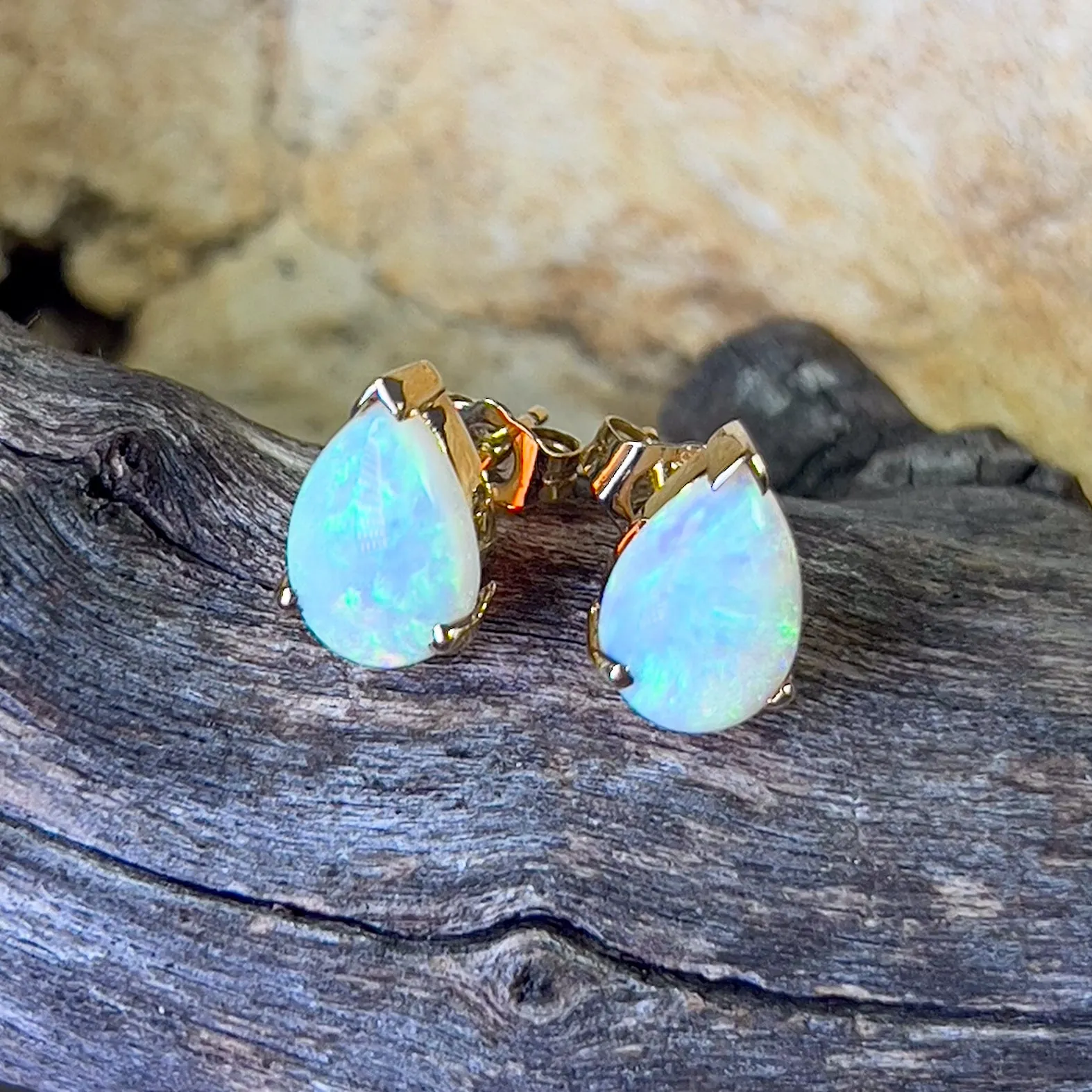 14kt Yellow Gold Pear shape Crystal Opal 2.19ct studs