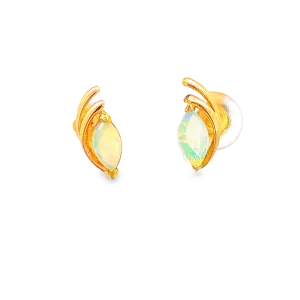 18kt Yellow Gold Opal Earrings in Marquise shape 8x4mm Opal Gold studs