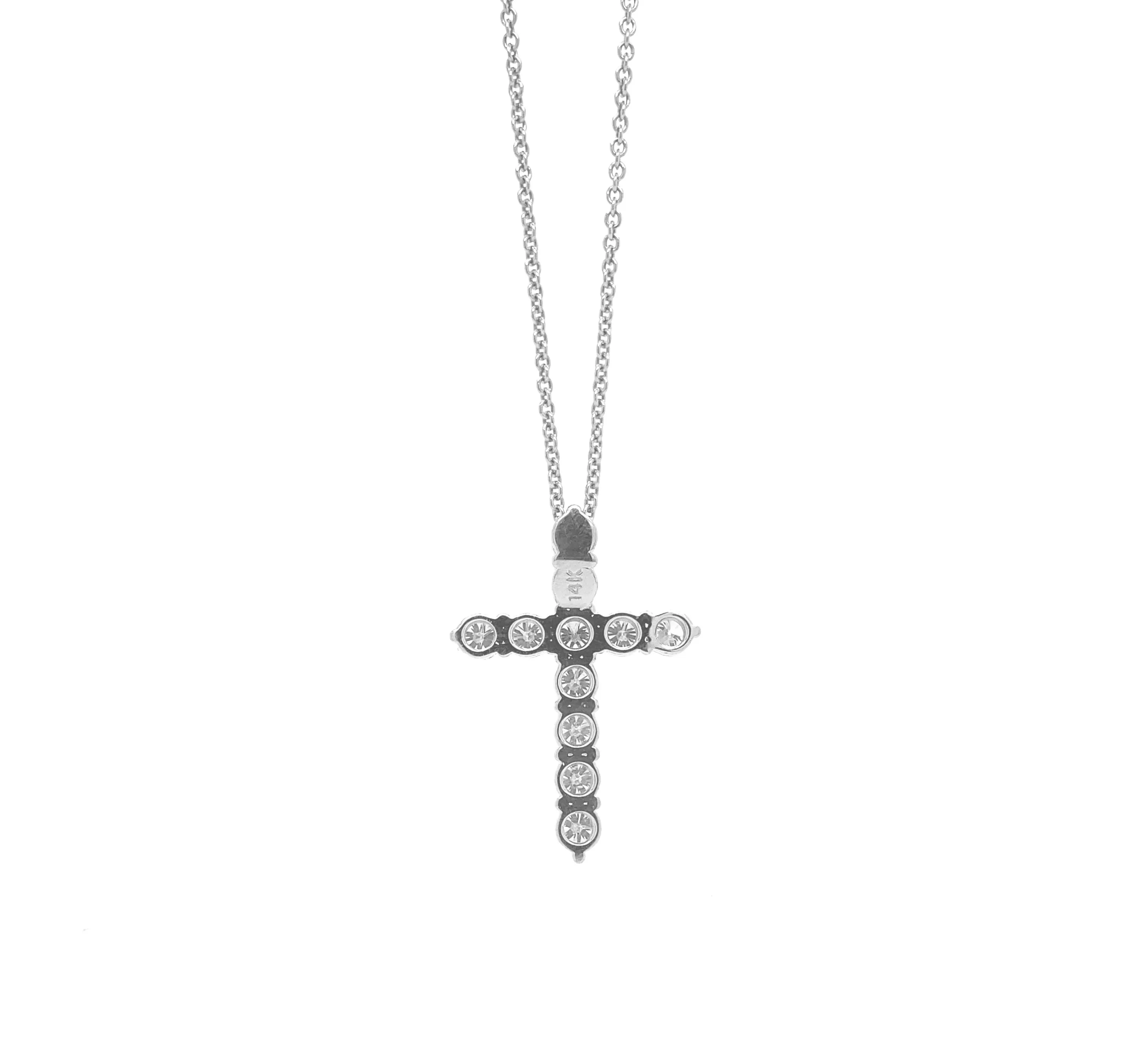 Diamond Cross Pendant White Gold P030