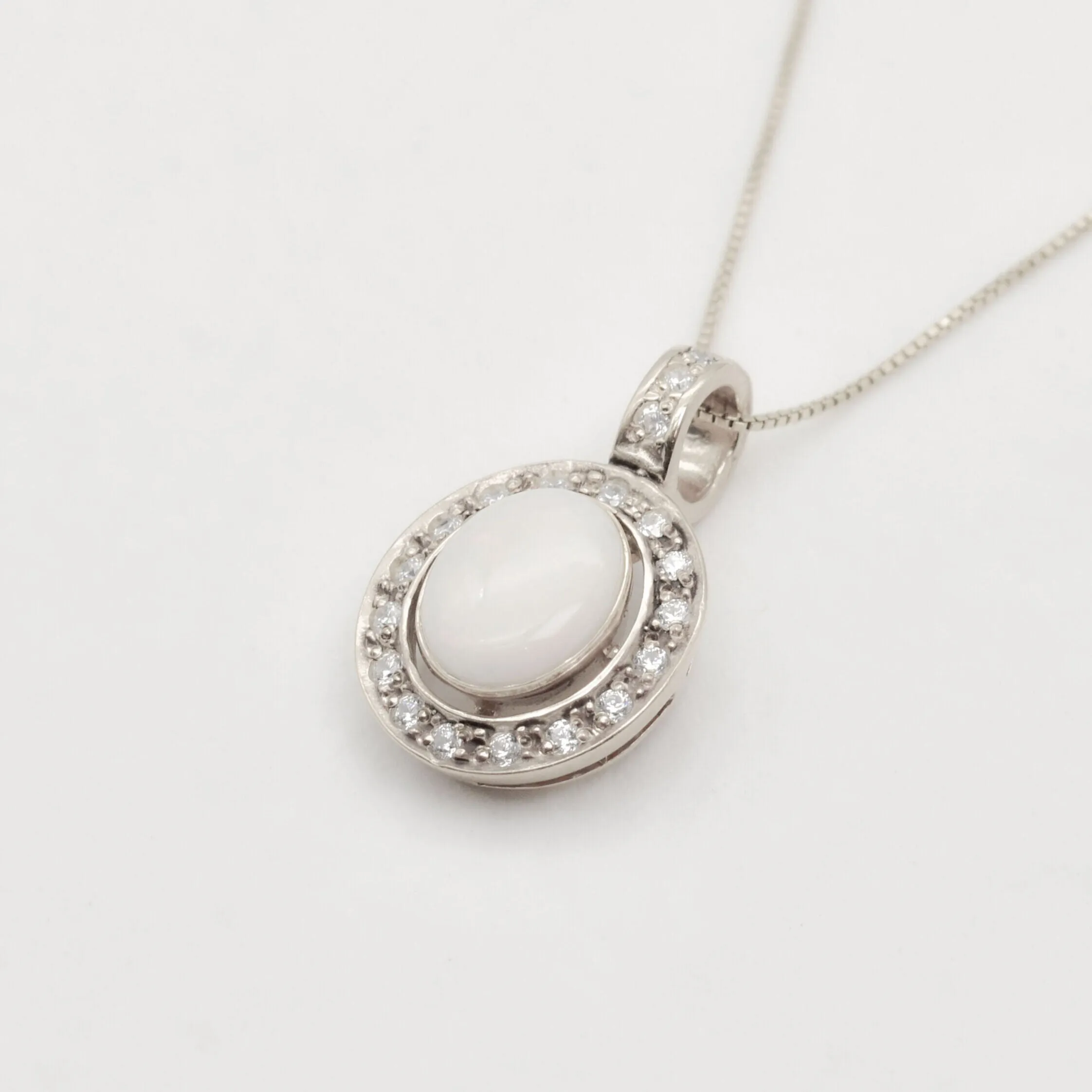 Opal Vintage Necklace - Natural Opal Pendant - October Birthstone Necklace