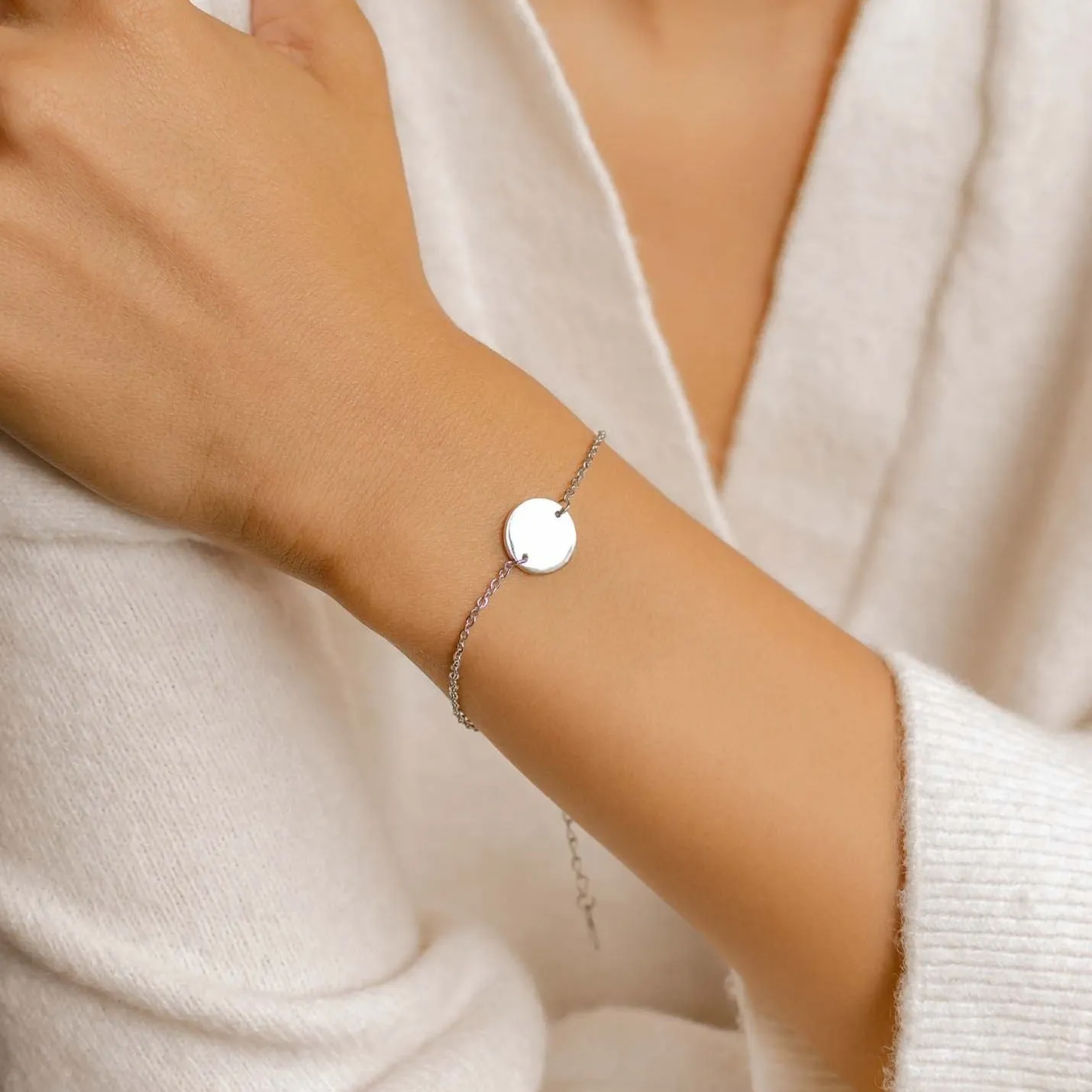 Simple Circle Bracelet Silver